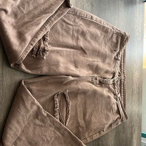 baggy jeans